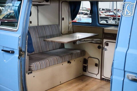 1982 Volkswagen Vanagon Camper