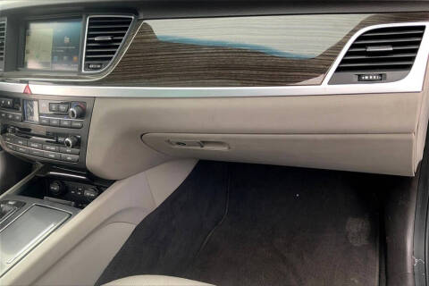 2015 Hyundai Genesis