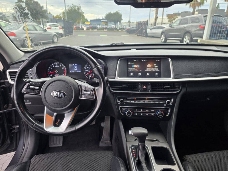 2019 Kia Optima S