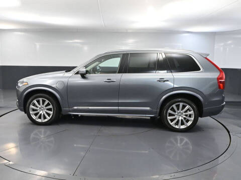 2019 Volvo XC90 T8 eAWD Inscription