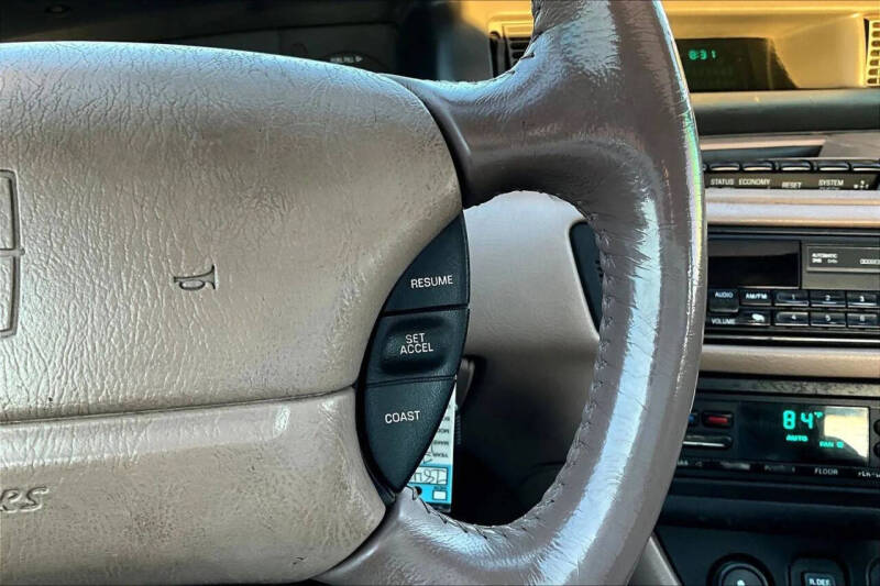 1993 Lincoln Mark VIII