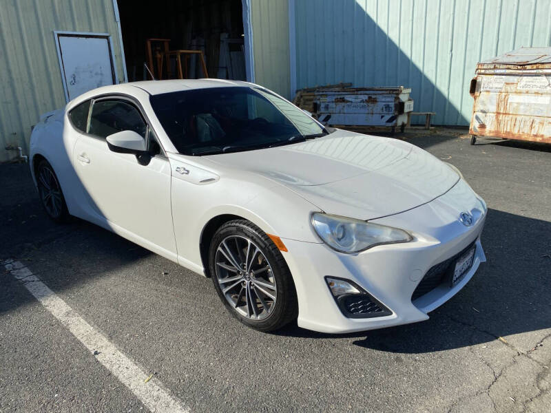 2014 Scion FR-S