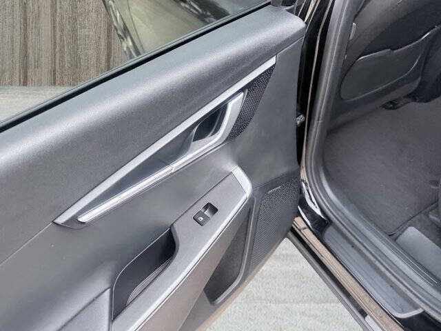 2022 Kia EV6 Wind