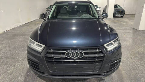 2019 Audi Q5 quattro Prestige 45 TFSI