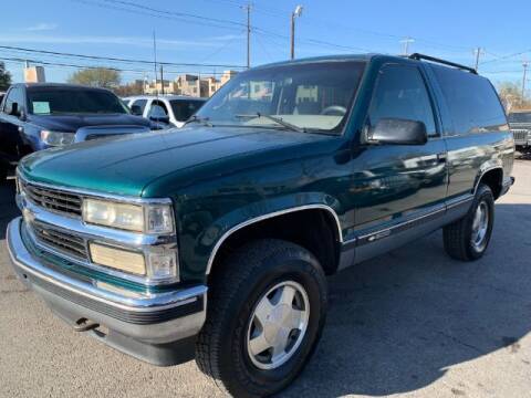 1995 Chevrolet Tahoe for sale at Allen Motor Co in Dallas TX