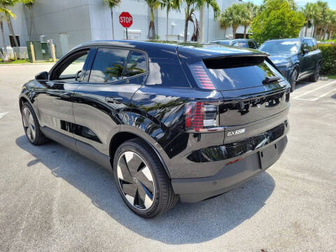 2026 Volvo EX30 Plus