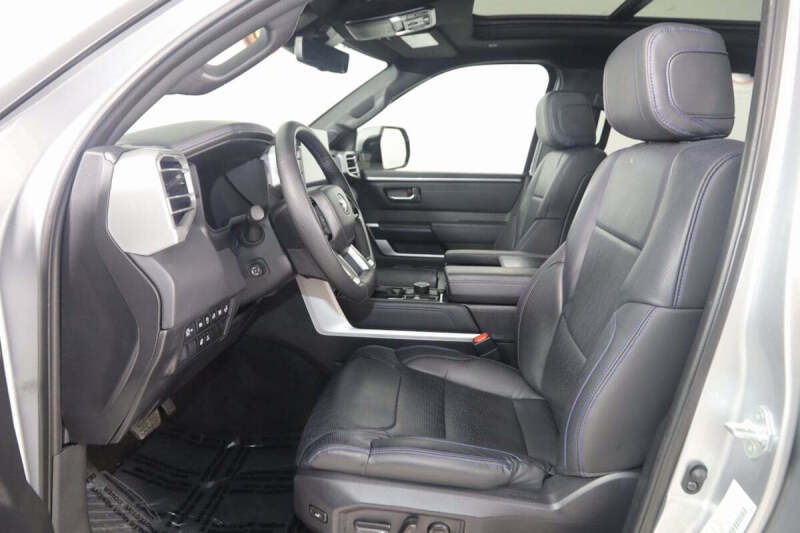 2025 Toyota Tundra Platinum