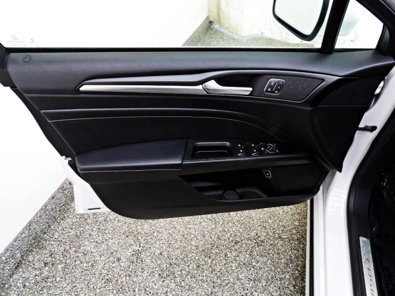 2019 Ford Fusion Hybrid Titanium