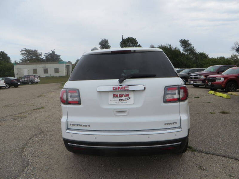 2016 GMC Acadia SLE-2