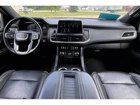 2024 GMC Yukon SLT