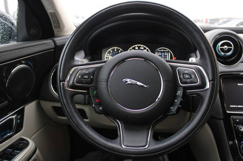 2019 Jaguar XJL Portfolio