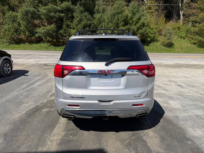 2018 GMC Acadia Denali
