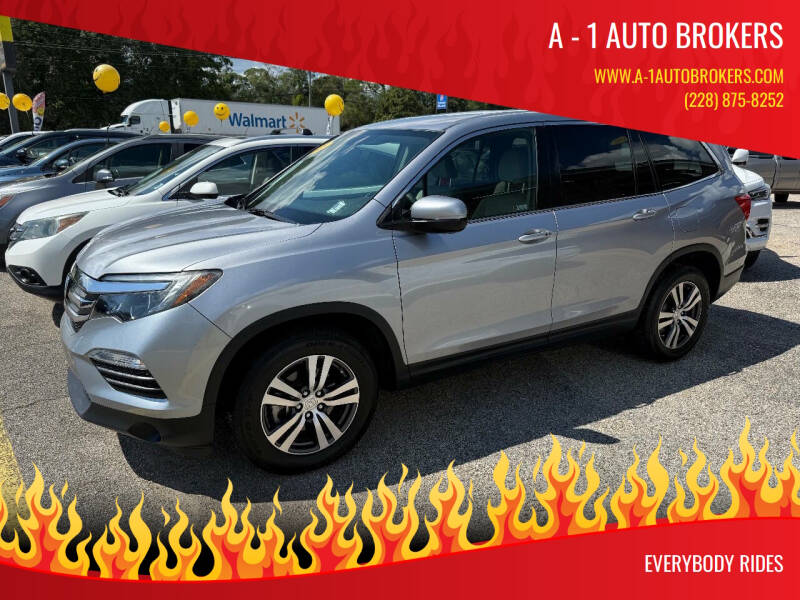 2018 Honda Pilot EX's photo