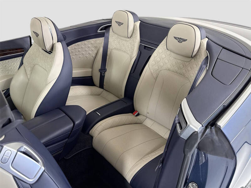 2020 Bentley Continental GTC V8