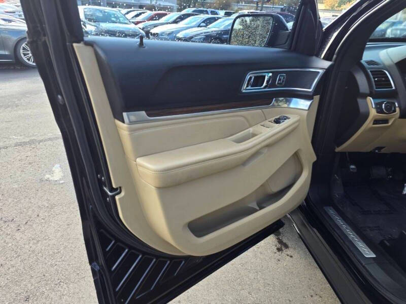 2017 Ford Explorer Limited