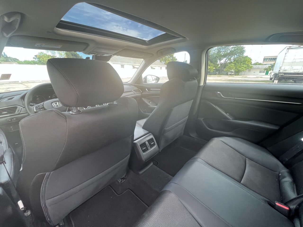 2018 HONDA Accord Sedan - $19,998