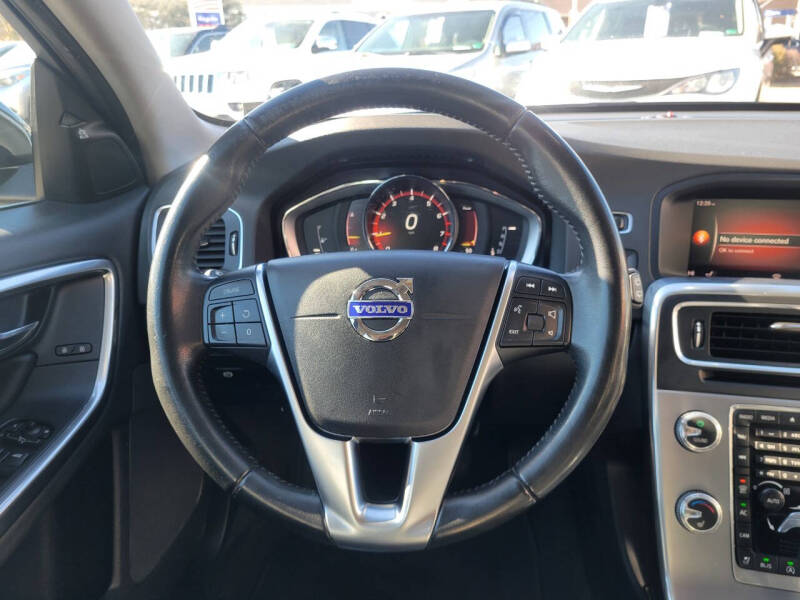 2017 Volvo V60 T5 Premier