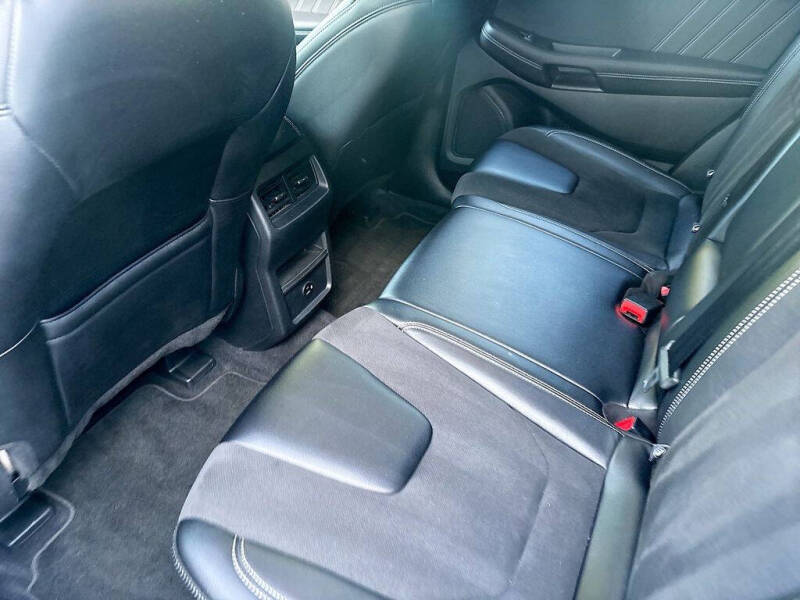 2022 Ford Edge ST