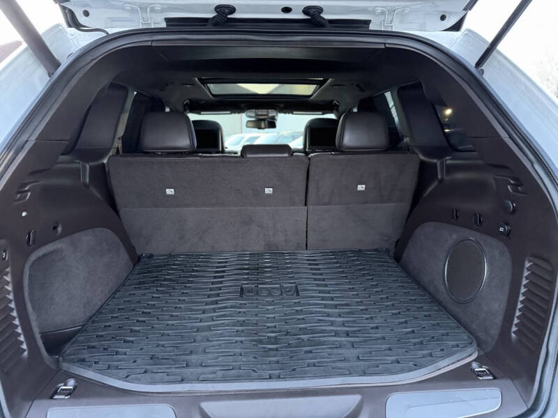 2016 Jeep Grand Cherokee Summit