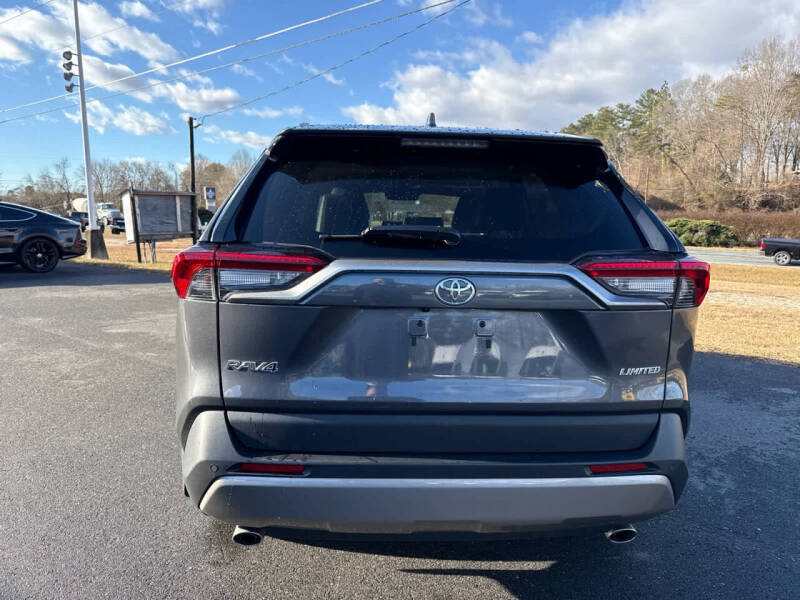 2024 Toyota RAV4 Limited