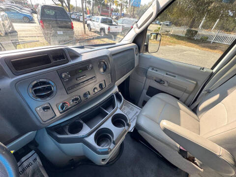 2011 Ford E-Series E-150