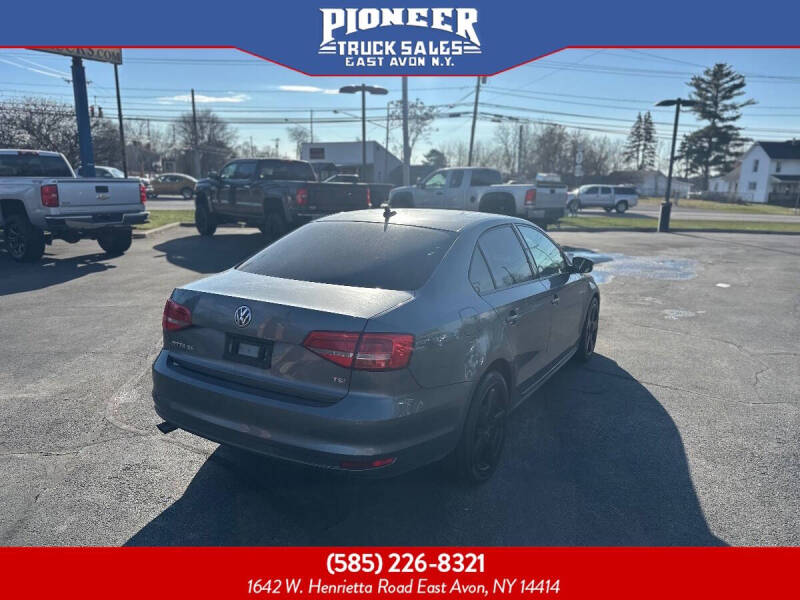 2015 Volkswagen Jetta