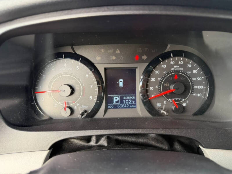 2017 Toyota Sienna LE 7-Passenger
