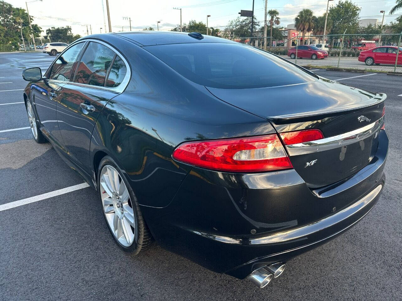 2011 Jaguar XF  - $13,900