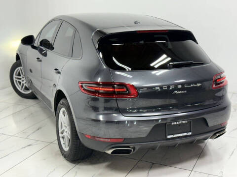 2017 Porsche Macan