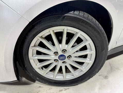 2013 Ford C-MAX Hybrid SE