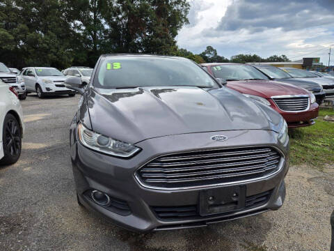 2013 Ford Fusion SE