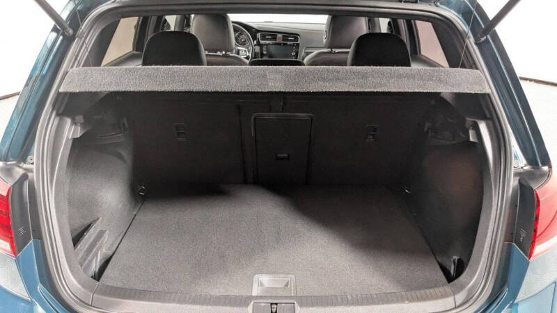 2018 Volkswagen Golf GTI SE