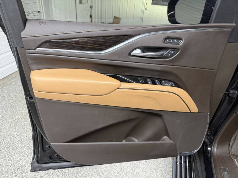 2021 Cadillac Escalade ESV Sport