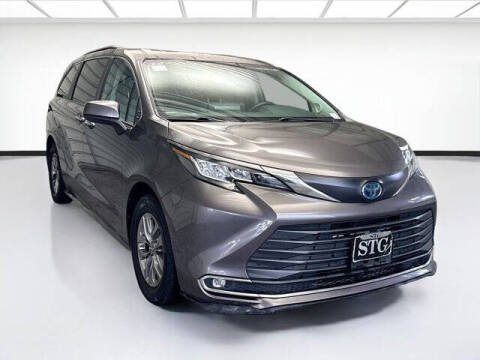 2023 Toyota Sienna XLE 7-Passenger
