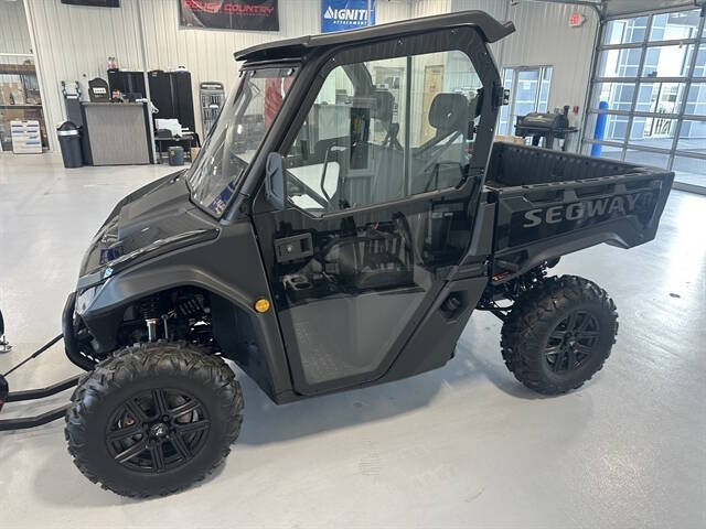 2025 Segway UT6