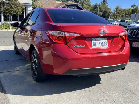 2017 Toyota Corolla LE