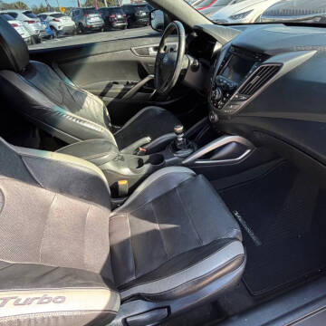 2016 Hyundai Veloster