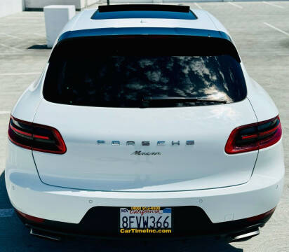 2018 Porsche Macan