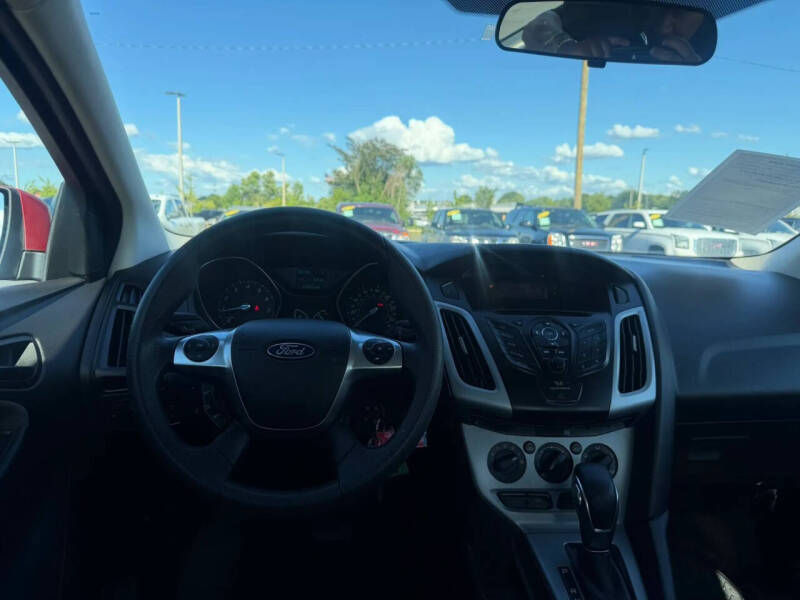 2012 Ford Focus SE