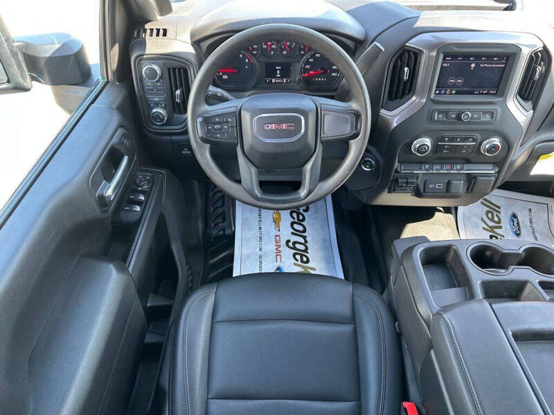 2025 GMC Sierra 2500HD