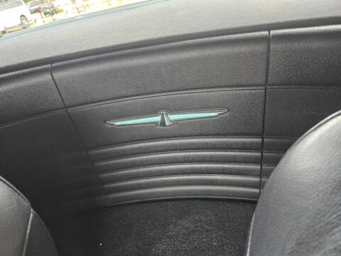 2004 Ford Thunderbird Deluxe