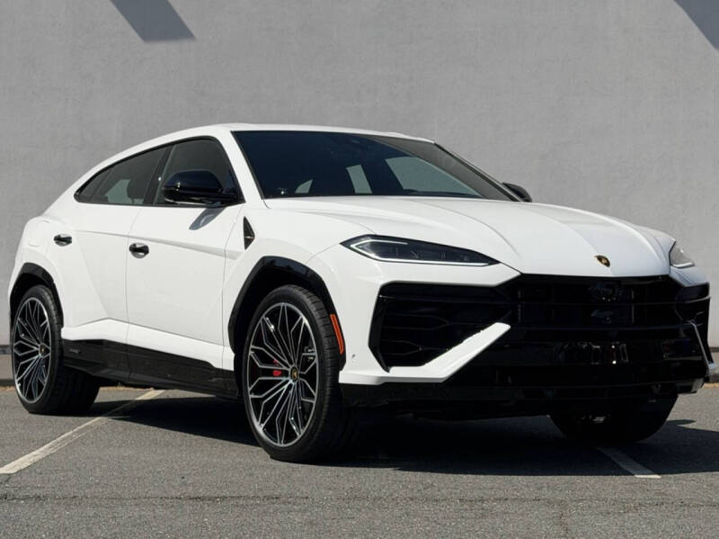2025 Lamborghini Urus SE