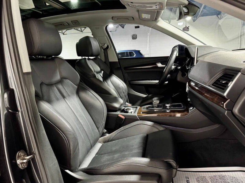 2020 Audi Q5 quattro Premium Plus 45 TFSI