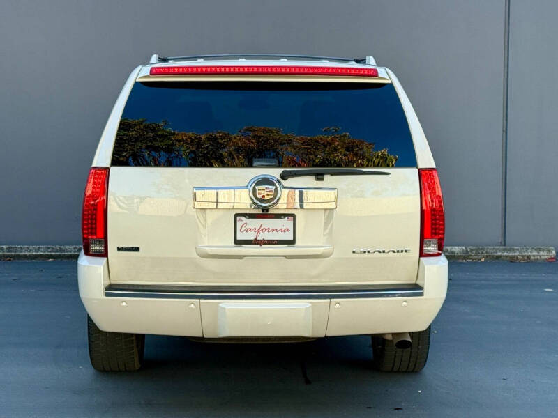 2012 Cadillac Escalade ESV Luxury