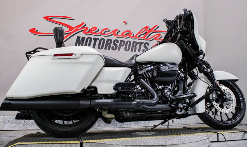 2018 Harley-Davidson Street Glide Special