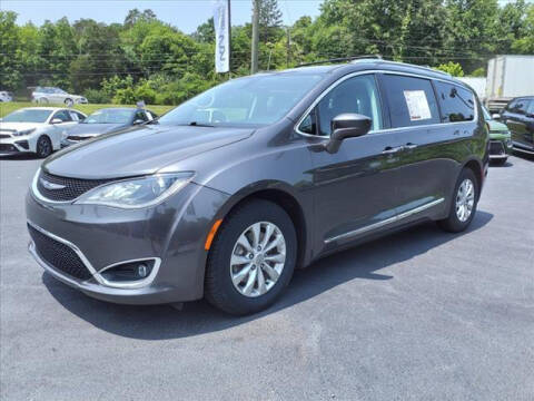 2018 Chrysler Pacifica for sale at RUSTY WALLACE KIA Alcoa in Louisville TN