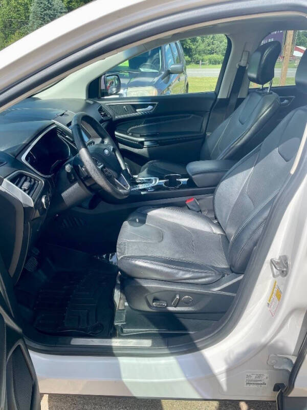 2016 Ford Edge Titanium