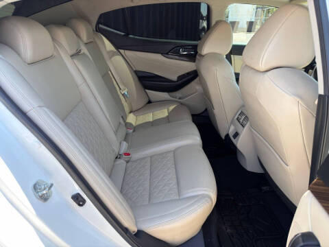 2018 Nissan Maxima Platinum