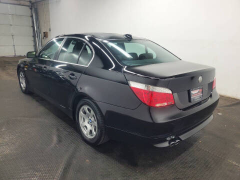 2004 BMW 5 Series 525i