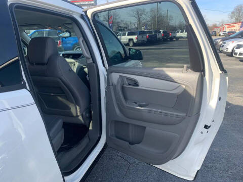 2013 Chevrolet Traverse LS